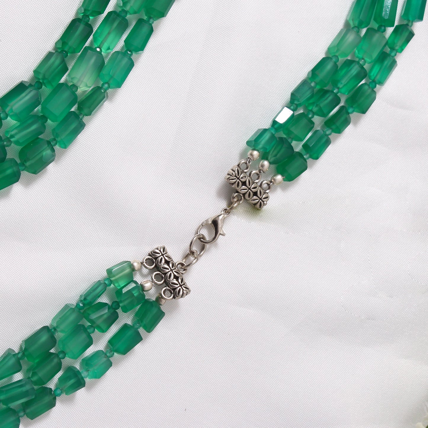 Statement Green Onyx Necklace With Lobester Lock