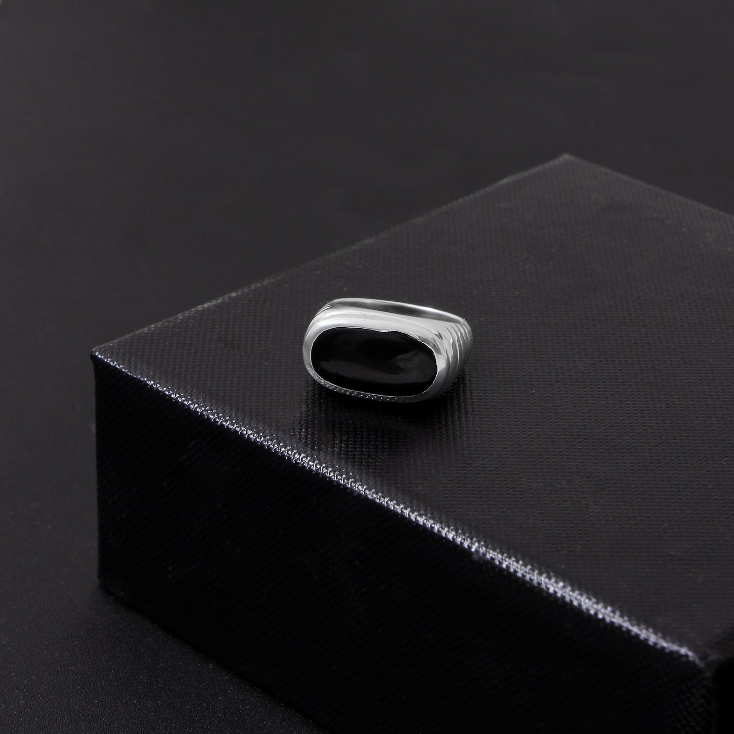 Men’s Solid Sterling Silver Ring with Black Onyx – Classic Statement Jewelry