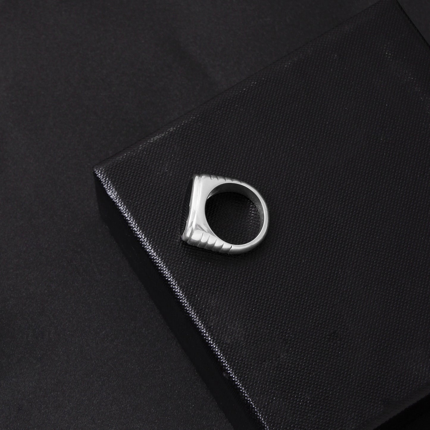 Men’s Solid Sterling Silver Ring with Black Onyx – Classic Statement Jewelry