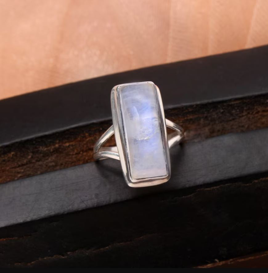 Rainbow Moonstone Silver Ring ( US- 6 3/4 Ring Size ) GemsRush