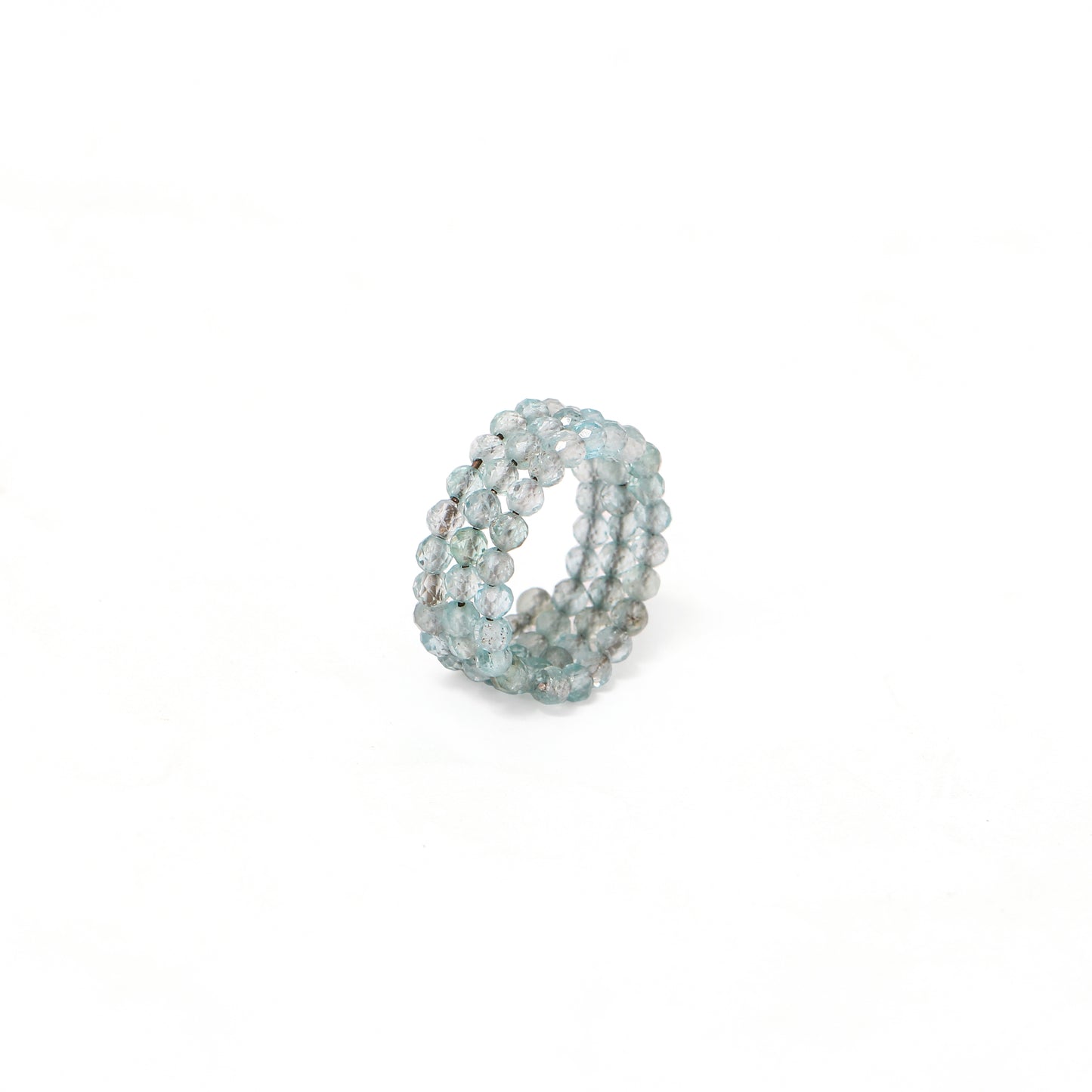 Elegant Aquamarine Ring - Timeless Gemstone Jewelry