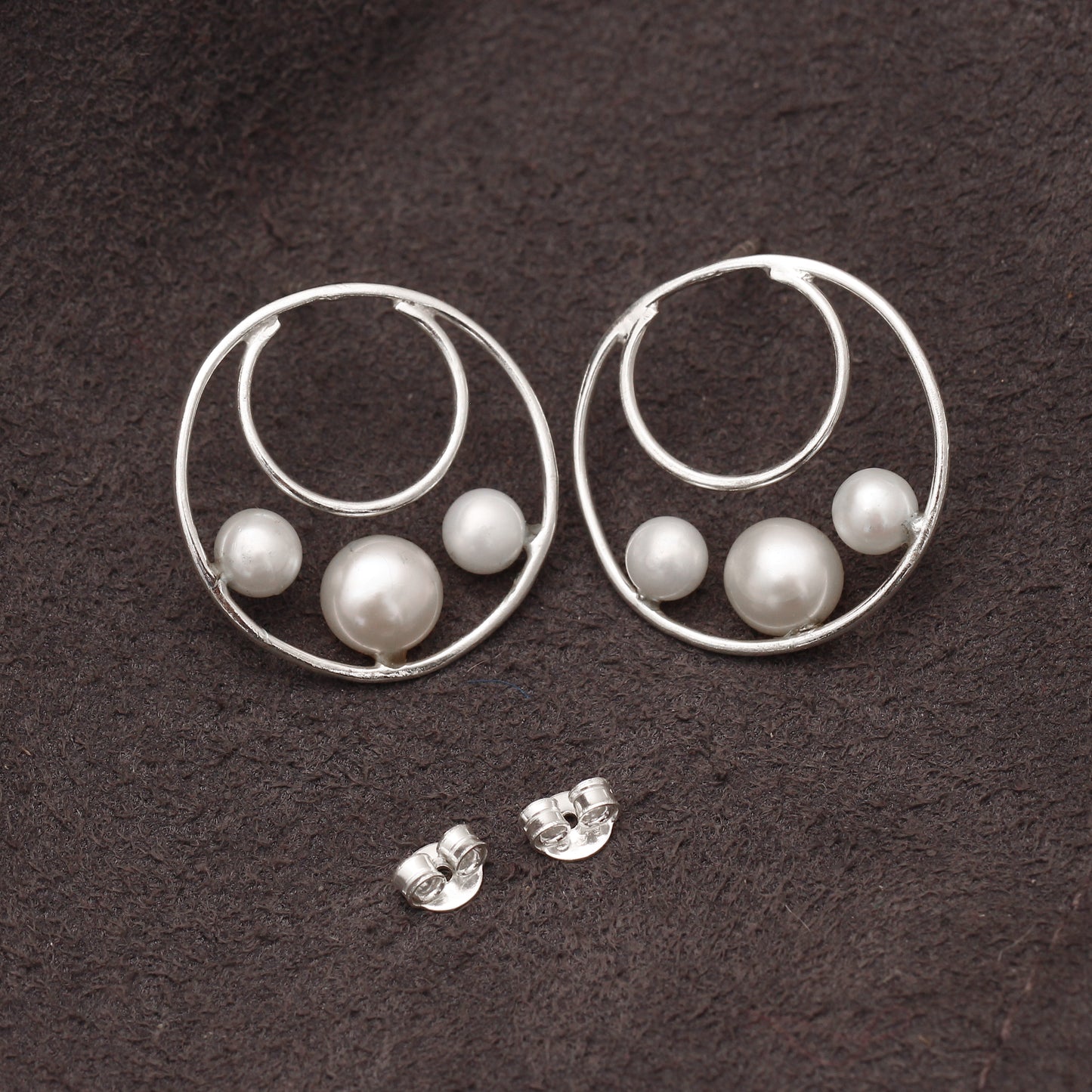 Handcrafted Pure 925 Sterling Silver Pearl Round Stud Earrings on Sale