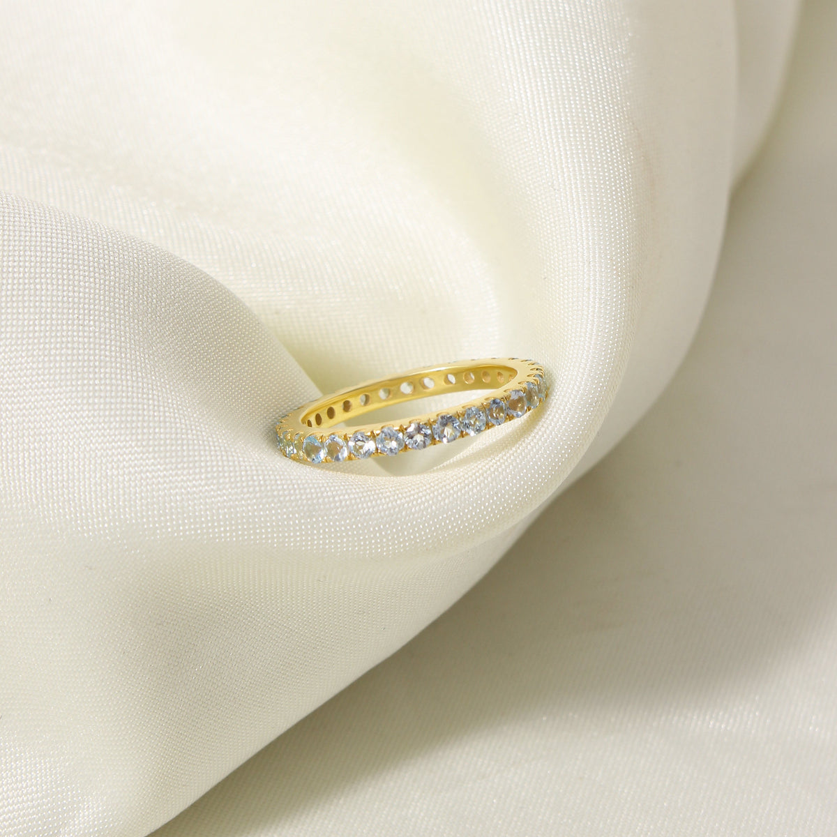 925 Sterling Silver Aquamarine Eternity Band Ring – Elegant, Timeless & Natural Beauty