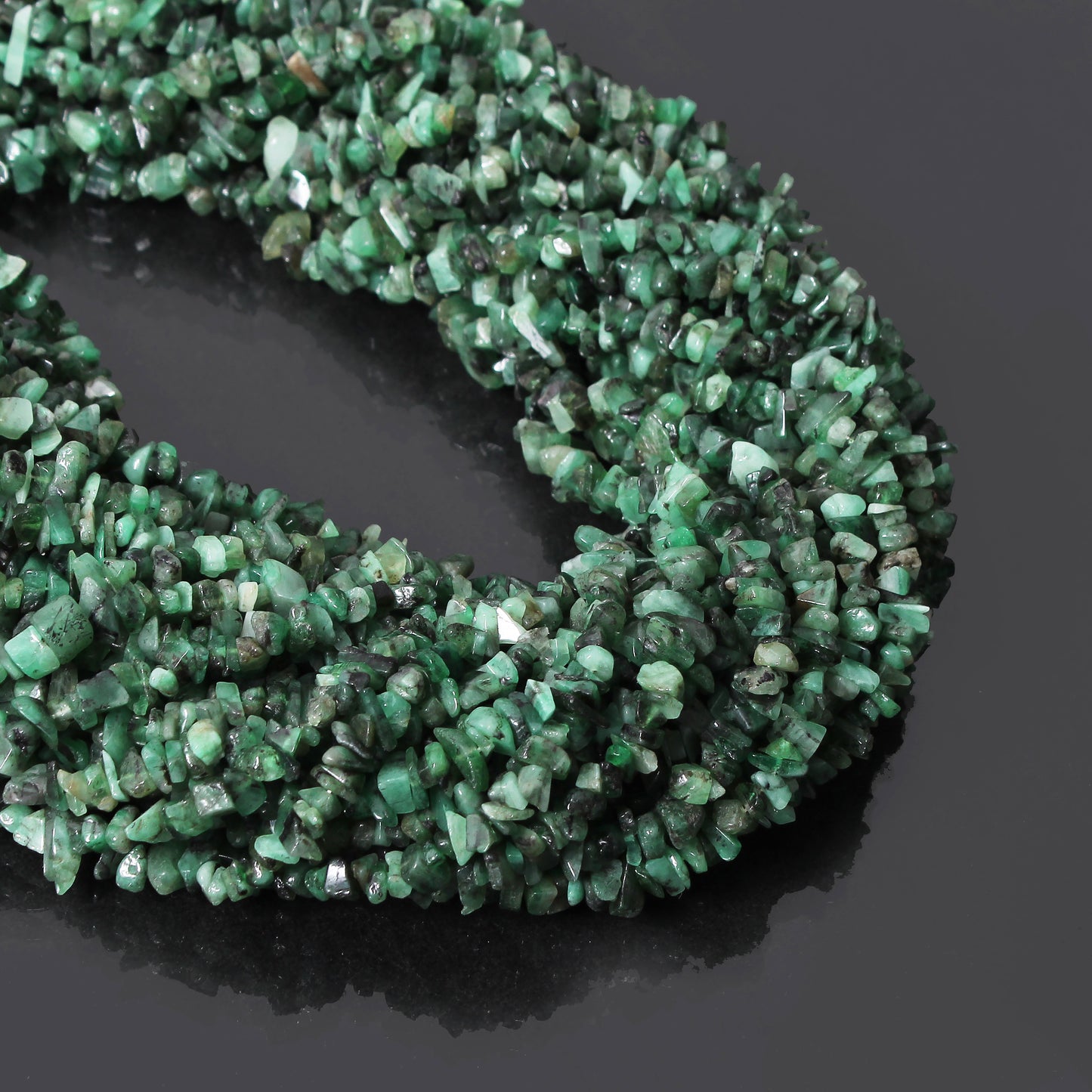 Natural Emerald Uncut Chips Gemstone Beads Strand – Unique Beads for Jewelry Creation