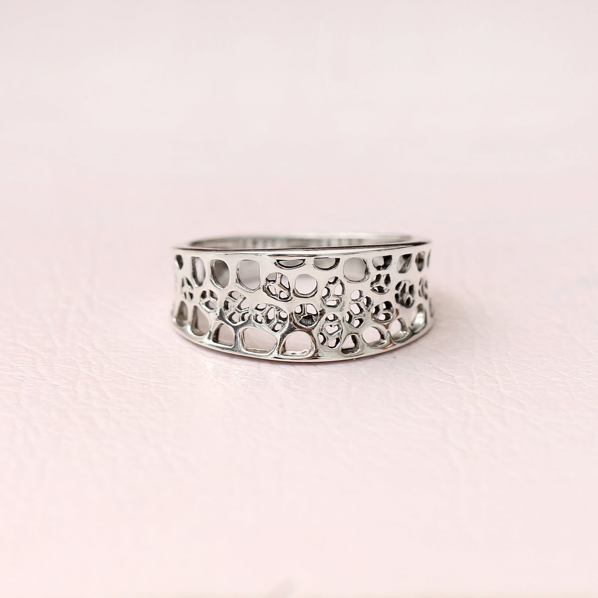 925 Sterling Silver Textured Hole Design Ring – Modern Minimalist Statement Jewelry