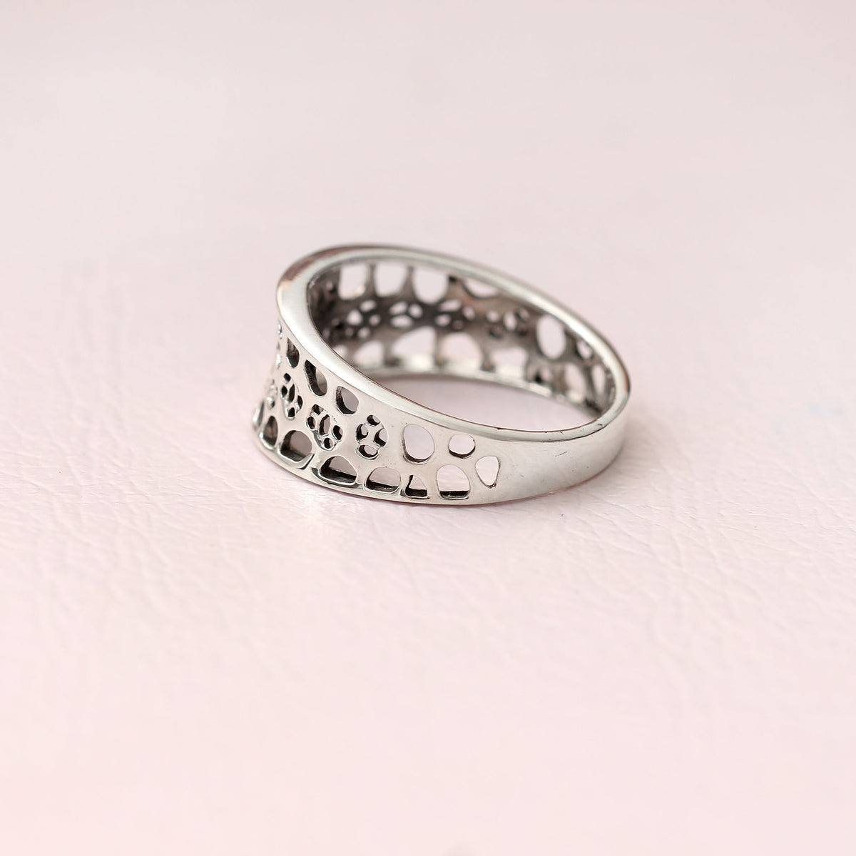 925 Sterling Silver Textured Hole Design Ring – Modern Minimalist Statement Jewelry