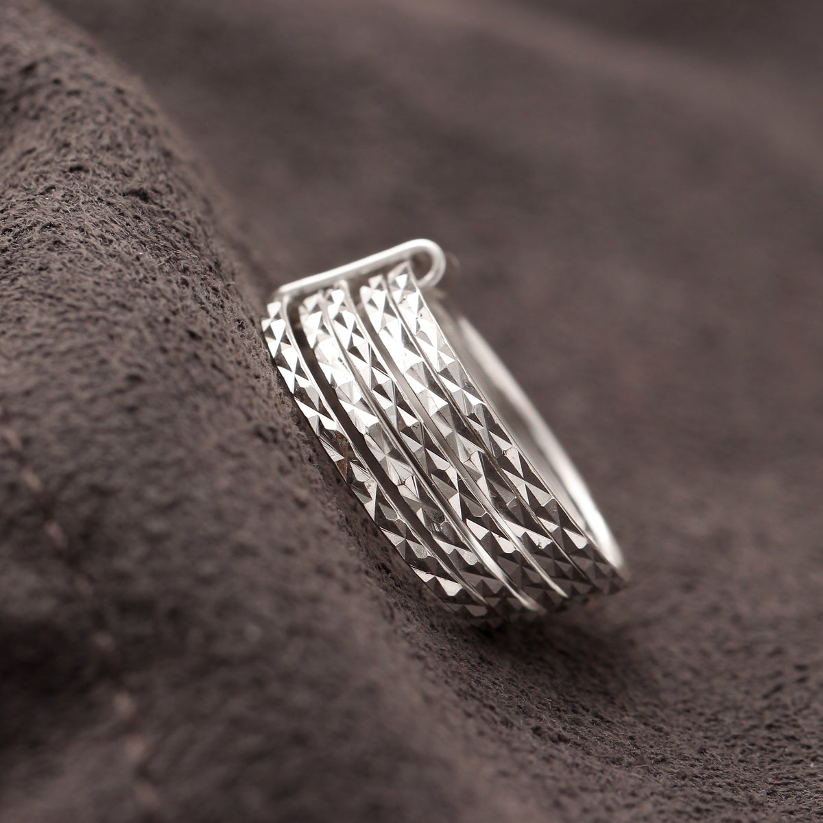 925 Sterling Silver Stylish Wire Wrapped Ring – Textured Silver Design for Modern Minimalist Look