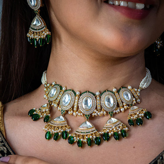 925 Silver Ethnic Jewelry Set with Faux Diamond, Pearl, and Simulated Emerald for Women