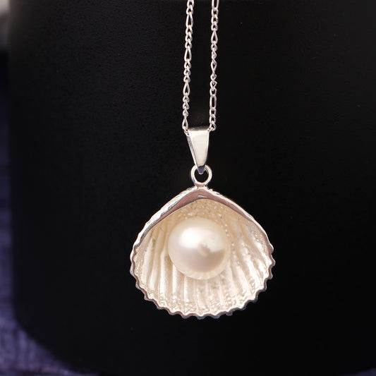 925 Sterling Silver Shell pearl pendant with chain