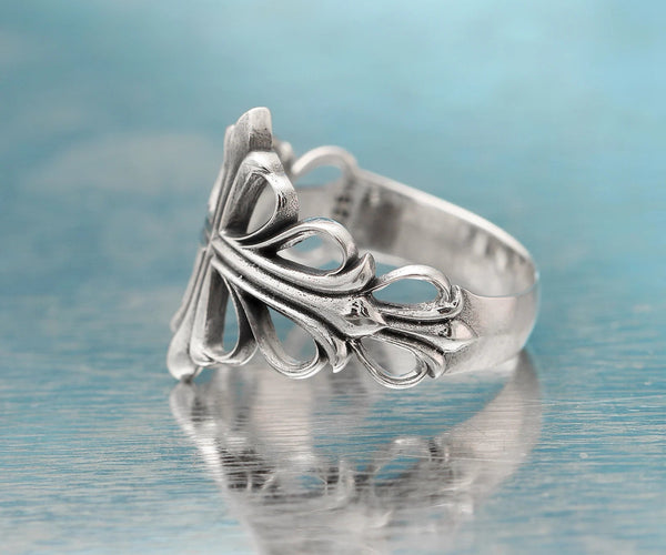 Chrome-Heart-Ring-Cross-Flower