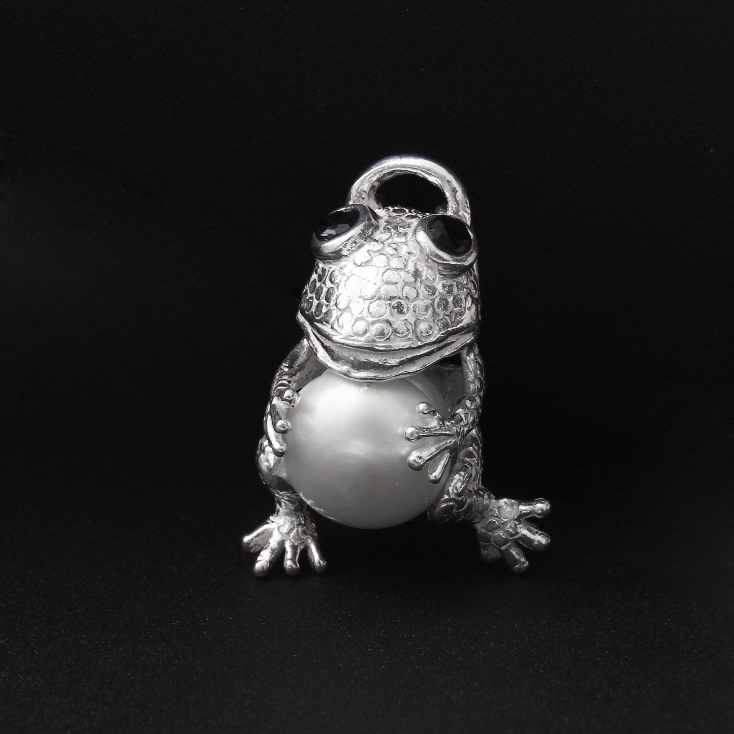 Cute Frog Silver Pendant GemsRush