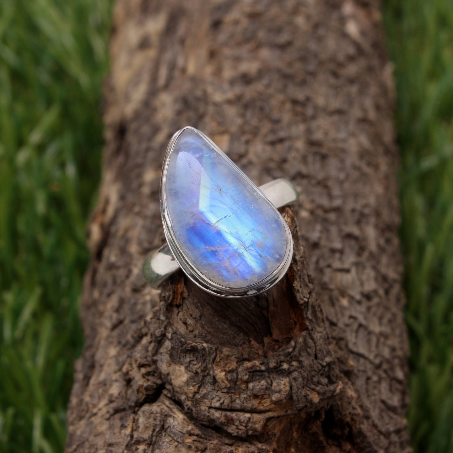 Fancy Cab Blue Fire Moonstone Silver Ring ( 8 US Ring Size ) GemsRush